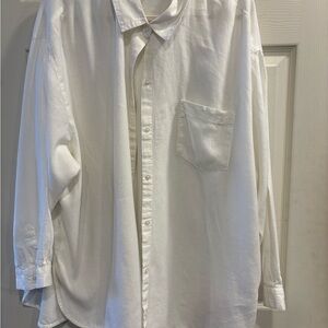 Old Navy Women's Boyfriend White Button Down Shirt
